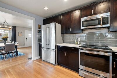 3208 N 30th Street , Tacoma, WA 98407 - Photo 8