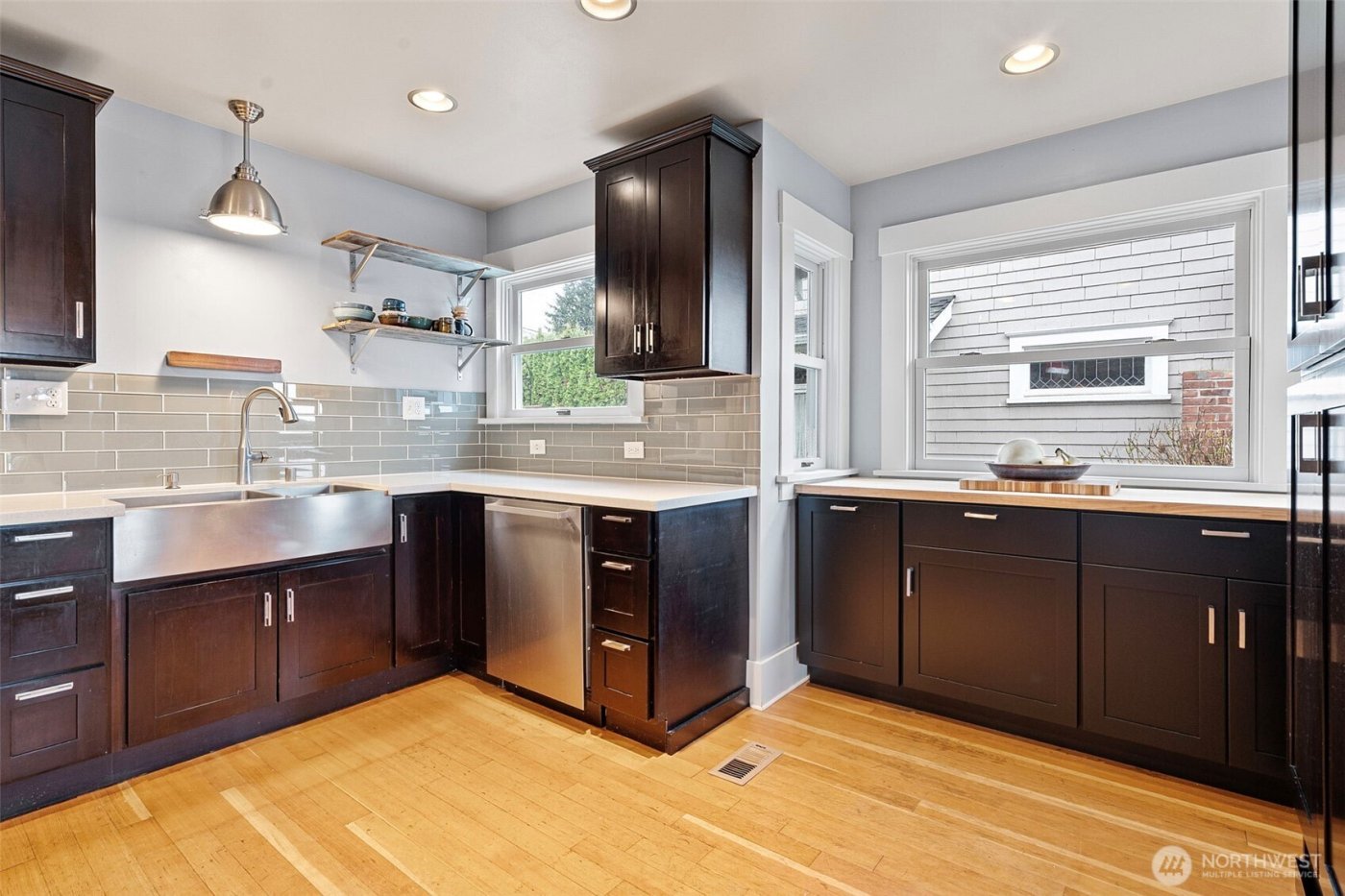 3208 N 30th Street , Tacoma, WA 98407