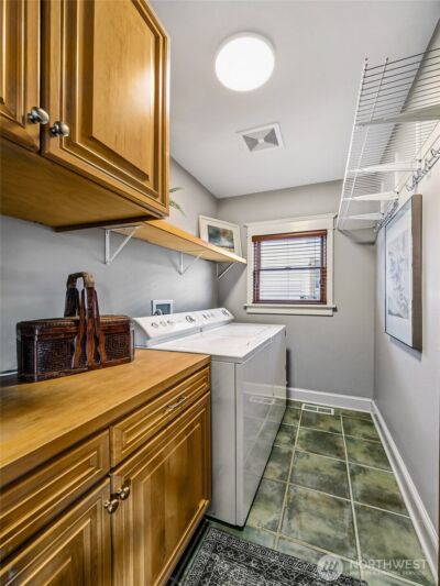 3532 Meridian Avenue N, Seattle, WA 98103 - Photo 12