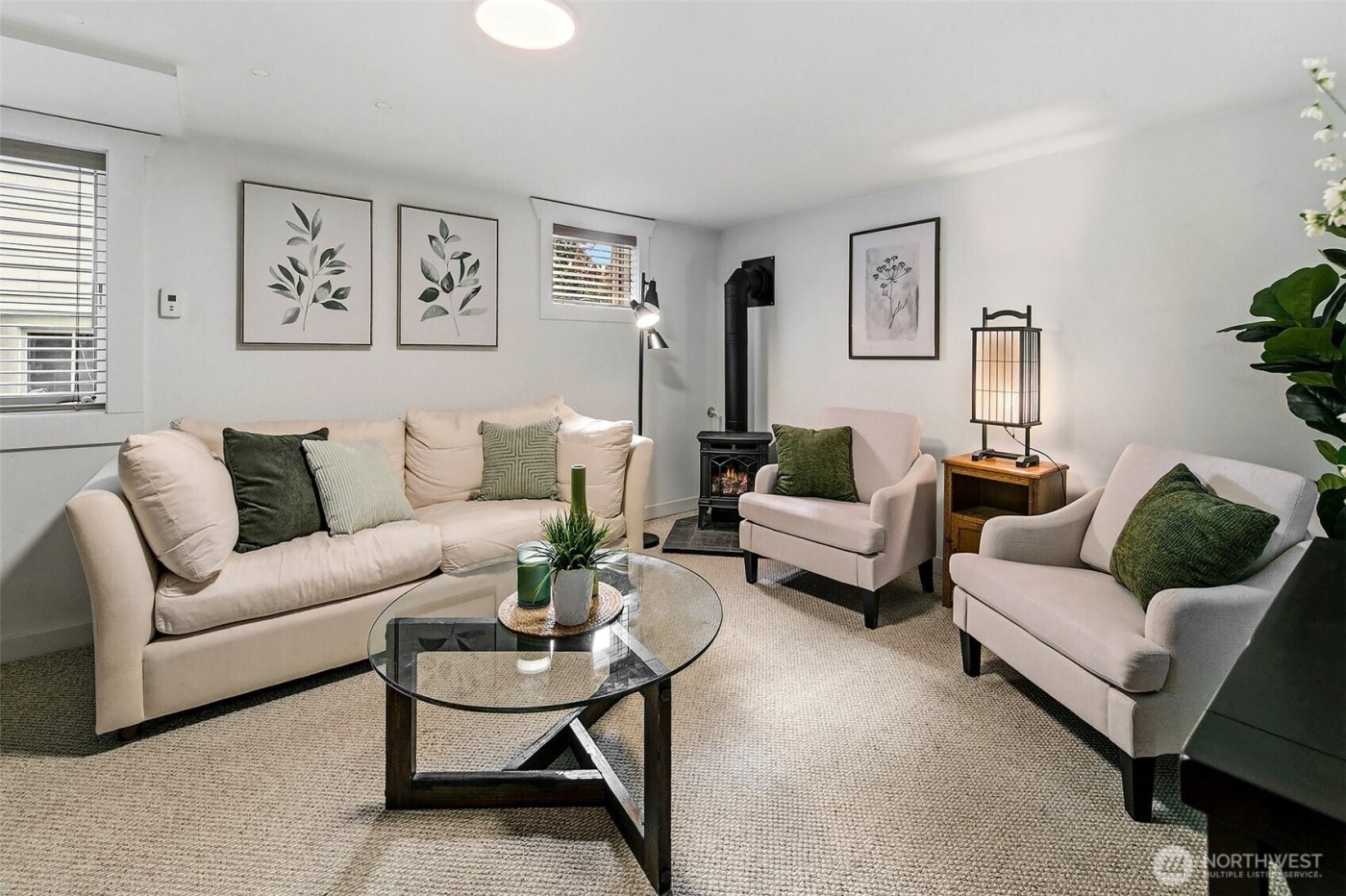 3532 Meridian Avenue N, Seattle, WA 98103