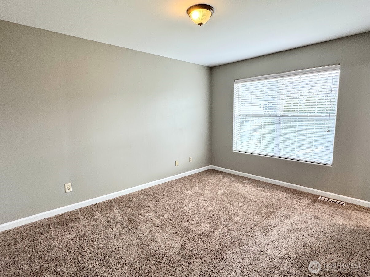 170 Lakeview Avenue , Orondo, WA 98843