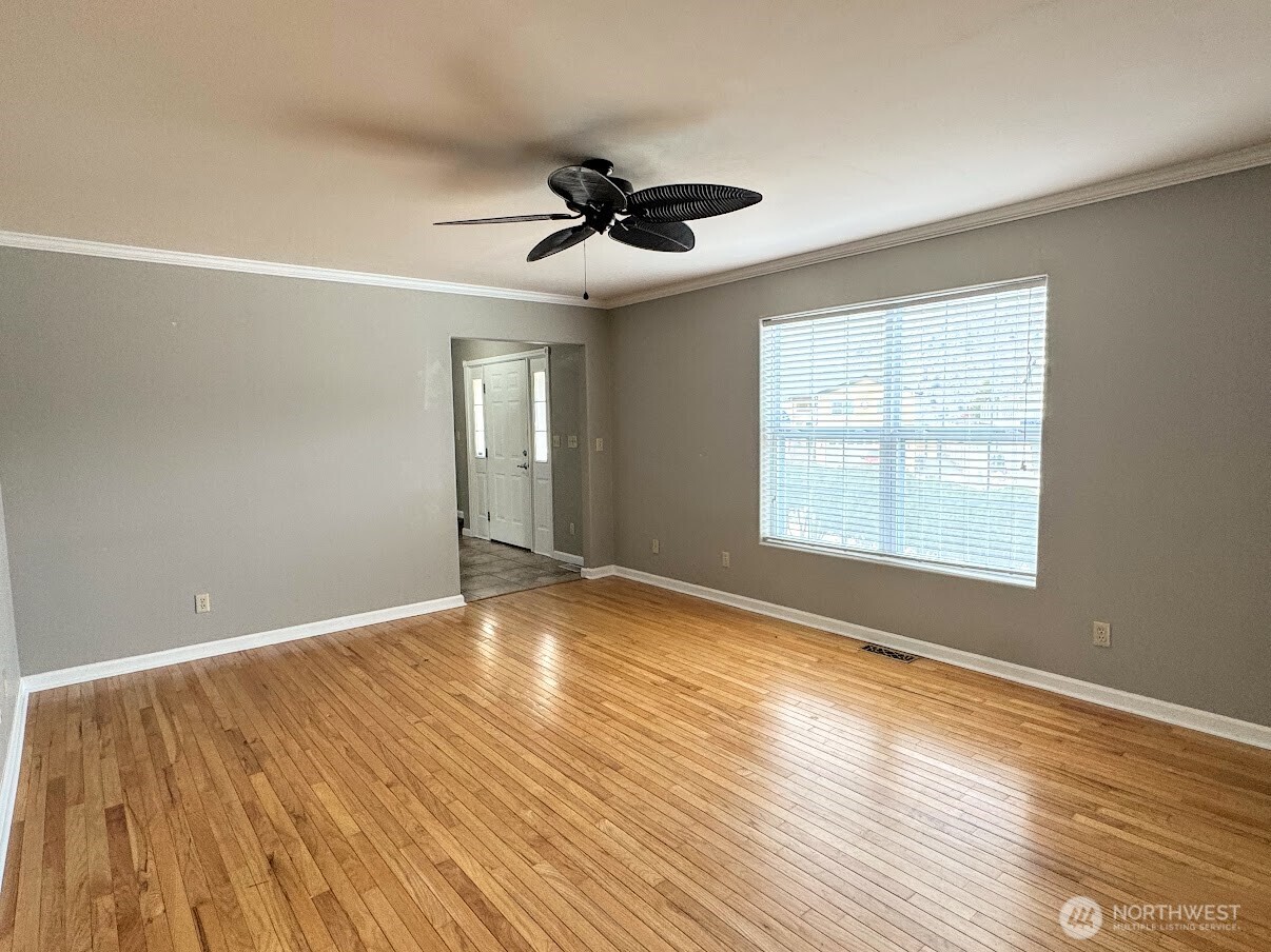 170 Lakeview Avenue , Orondo, WA 98843