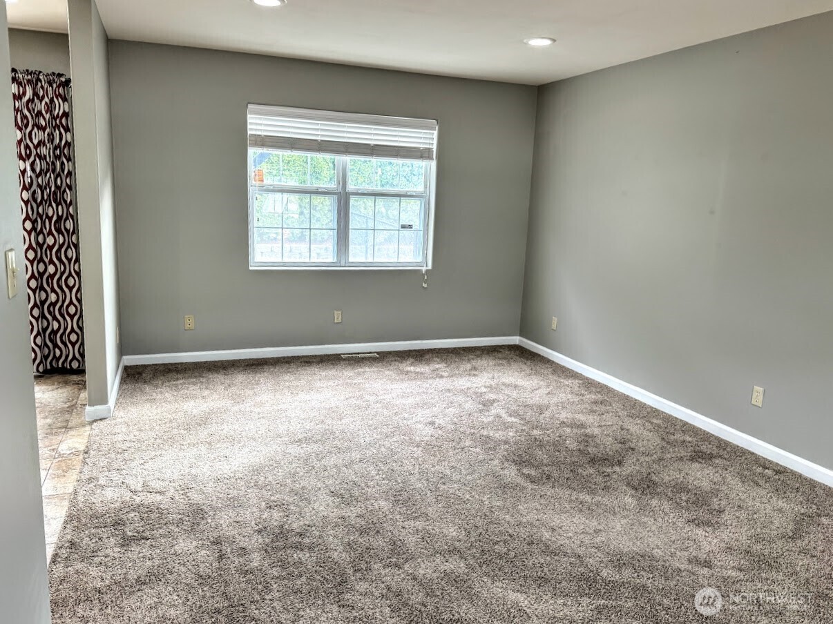 170 Lakeview Avenue , Orondo, WA 98843