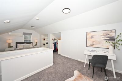 900 W Emerson Street , Seattle, WA 98119-1419 - Photo 16