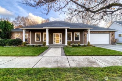 1676 Greenbriar Drive , Walla Walla, WA 99362