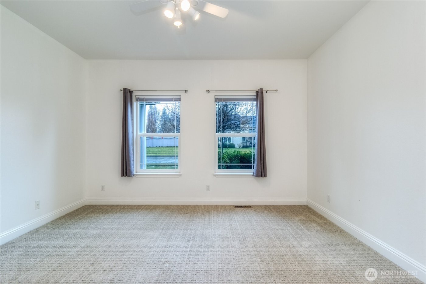 1676 Greenbriar Drive , Walla Walla, WA 99362