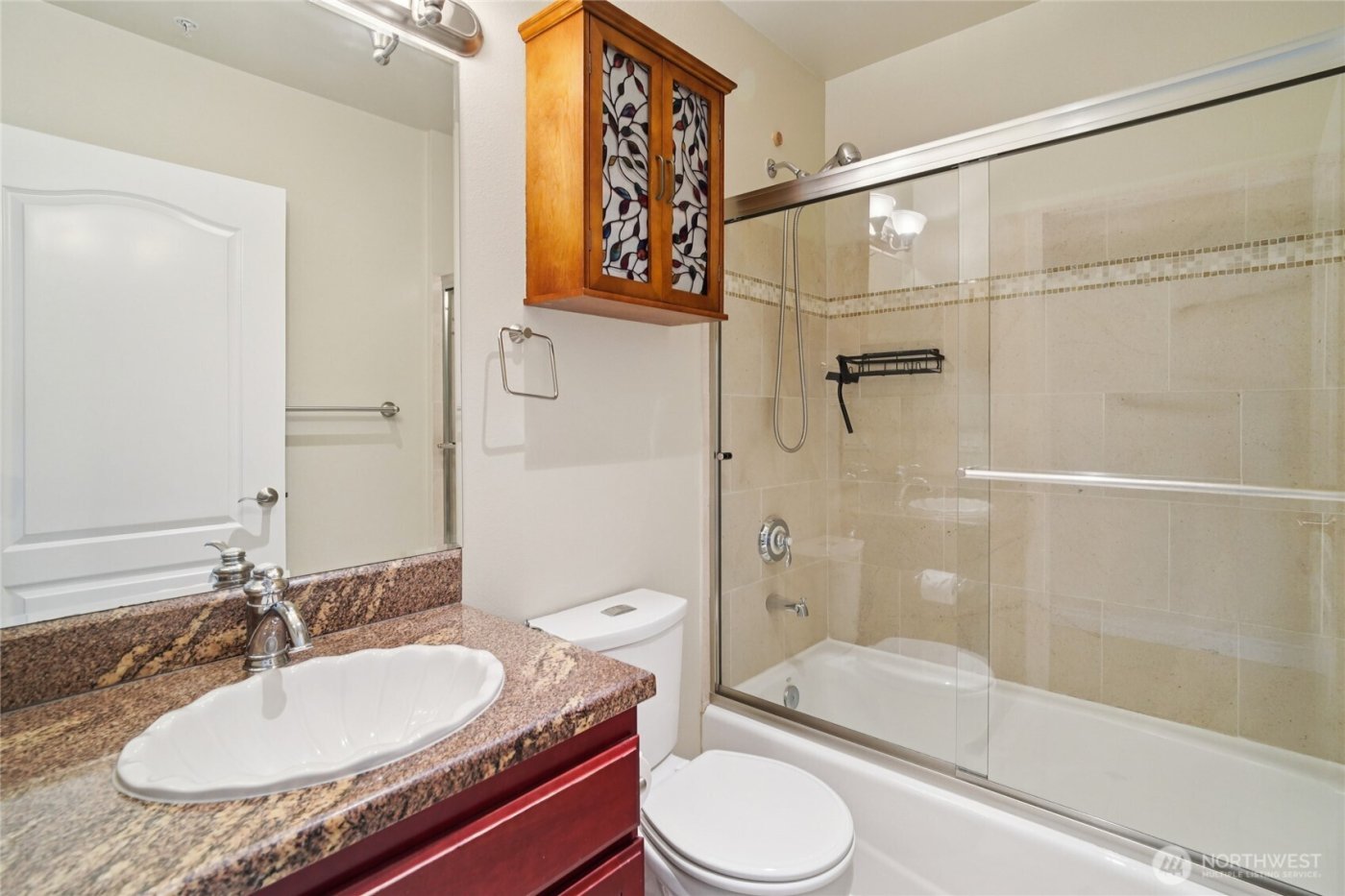 717 E Denny Way #4B, Seattle, WA 98122