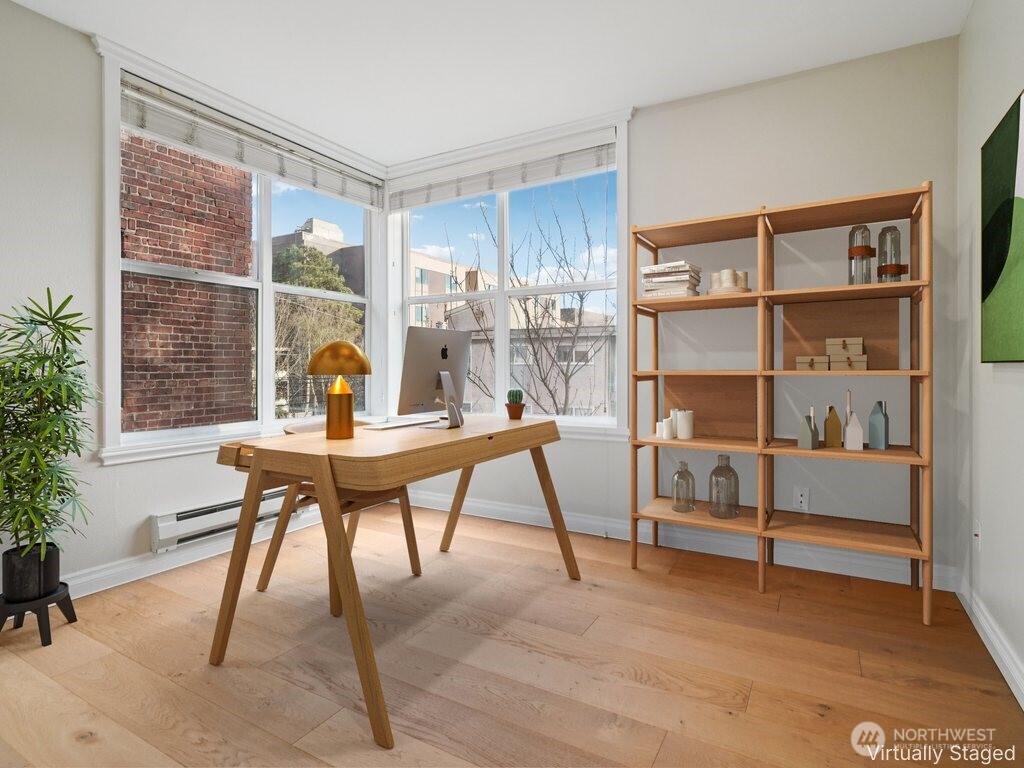 717 E Denny Way #4B, Seattle, WA 98122