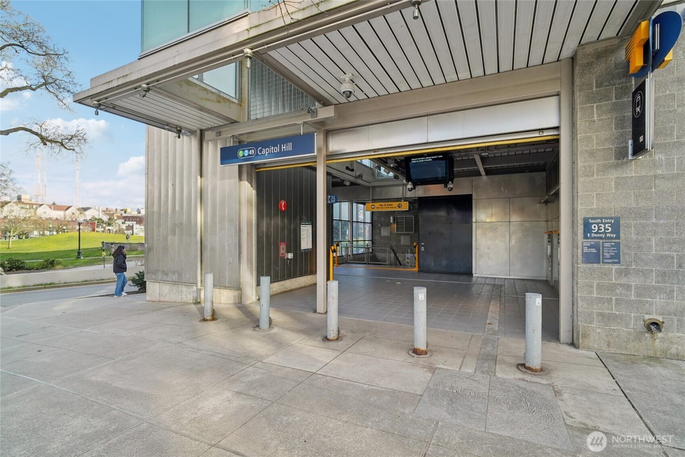 717 E Denny Way #4B, Seattle, WA 98122