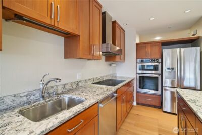 717 E Denny Way #4B, Seattle, WA 98122 - Photo 10