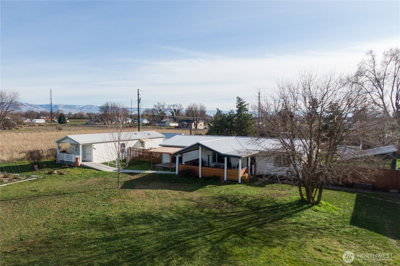 647 Baldwin Road , Walla Walla, WA 99362
