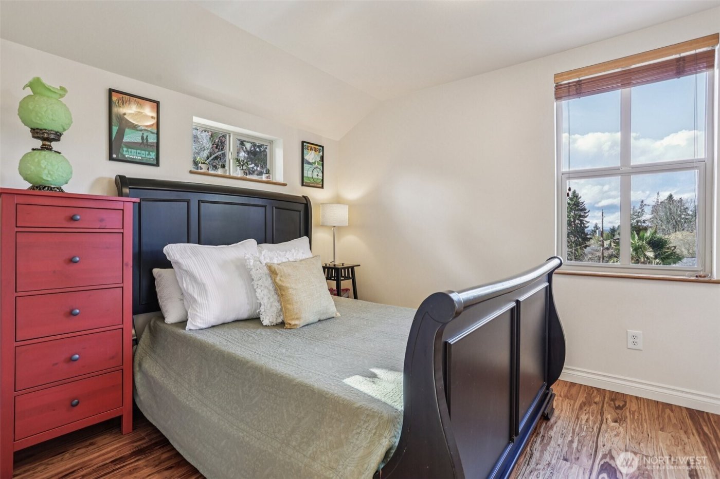 20215 15th Avenue NW #C, Shoreline, WA 98177