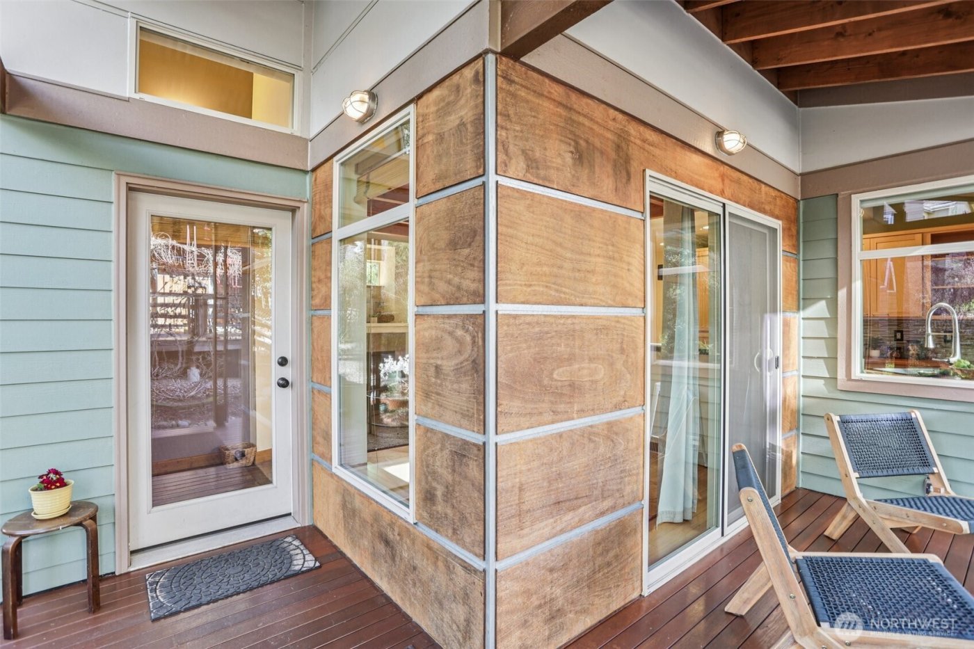 20215 15th Avenue NW #C, Shoreline, WA 98177