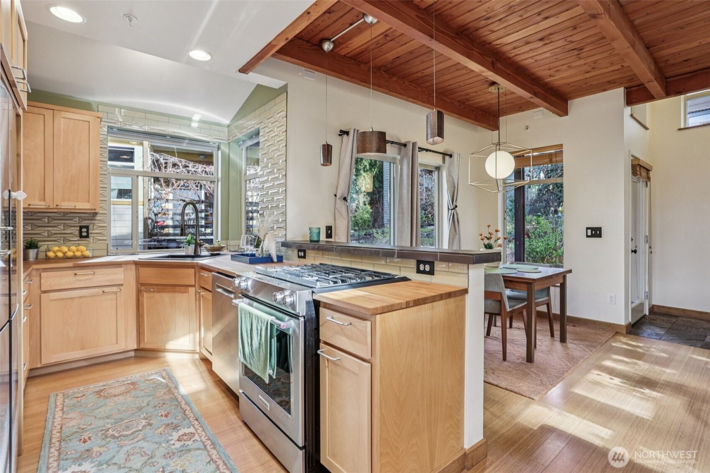 20215 15th Avenue NW #C, Shoreline, WA 98177