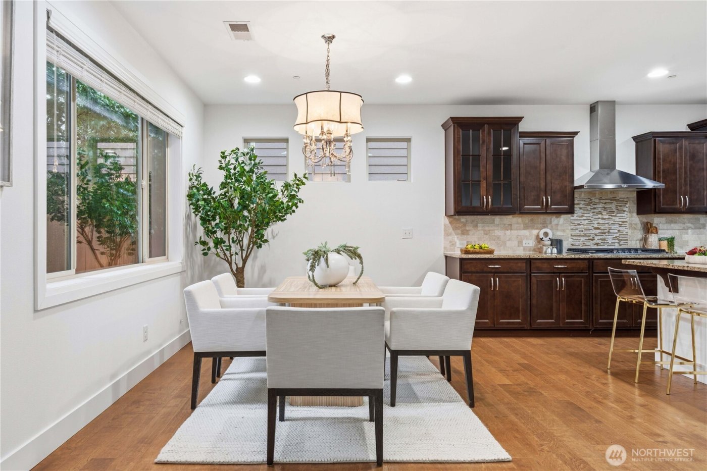 8415 NE 151st Place , Kenmore, WA 98028