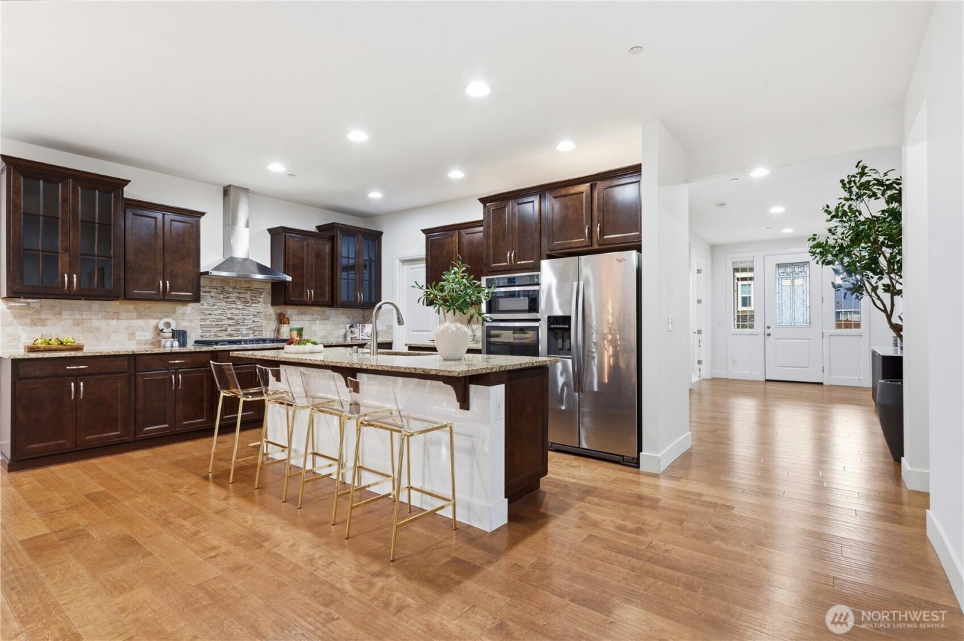 8415 NE 151st Place , Kenmore, WA 98028