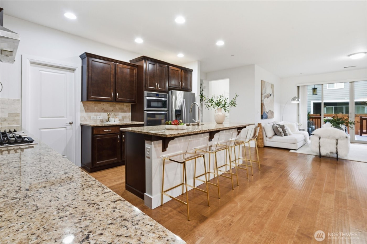 8415 NE 151st Place , Kenmore, WA 98028