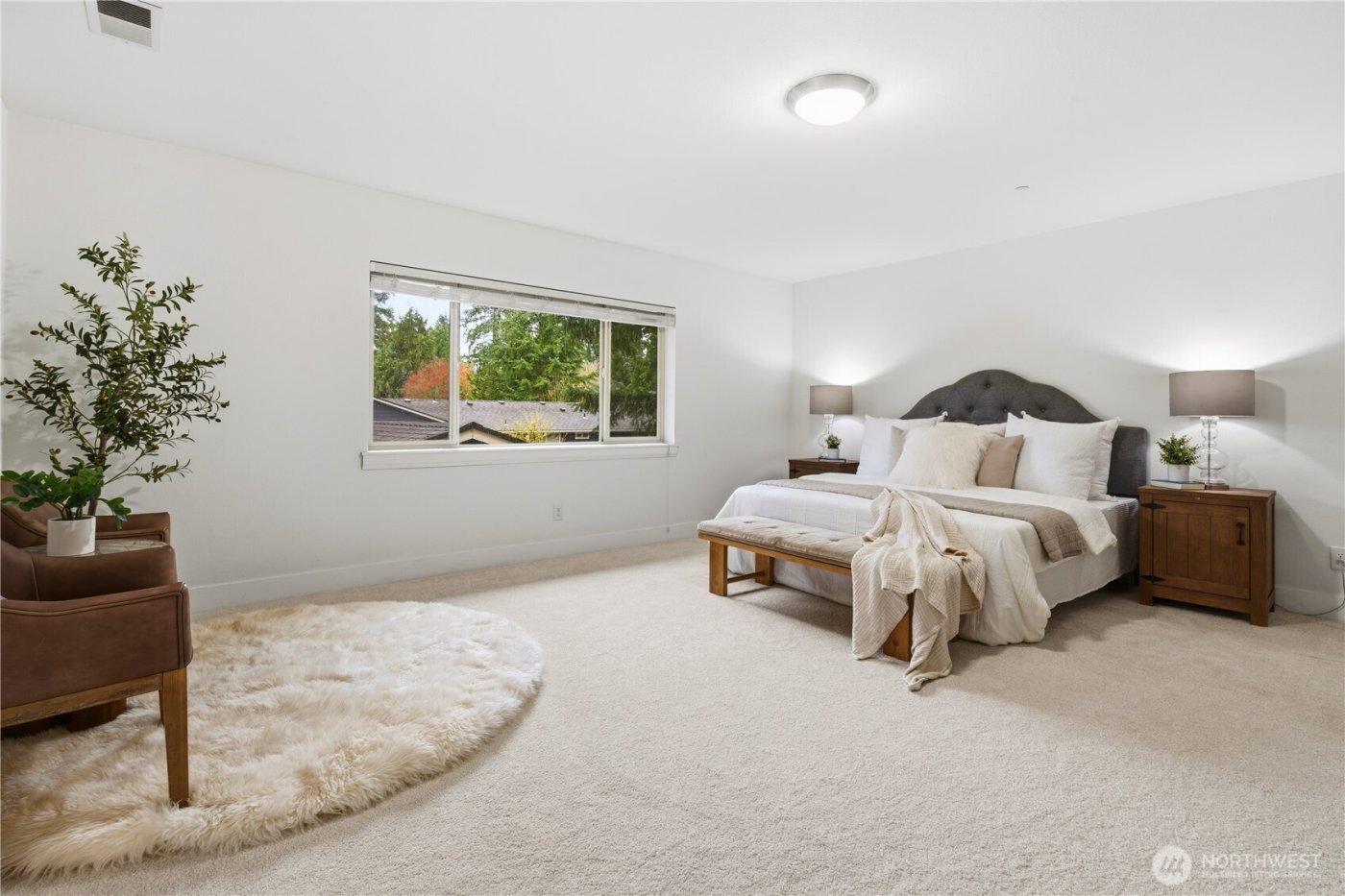 8415 NE 151st Place , Kenmore, WA 98028