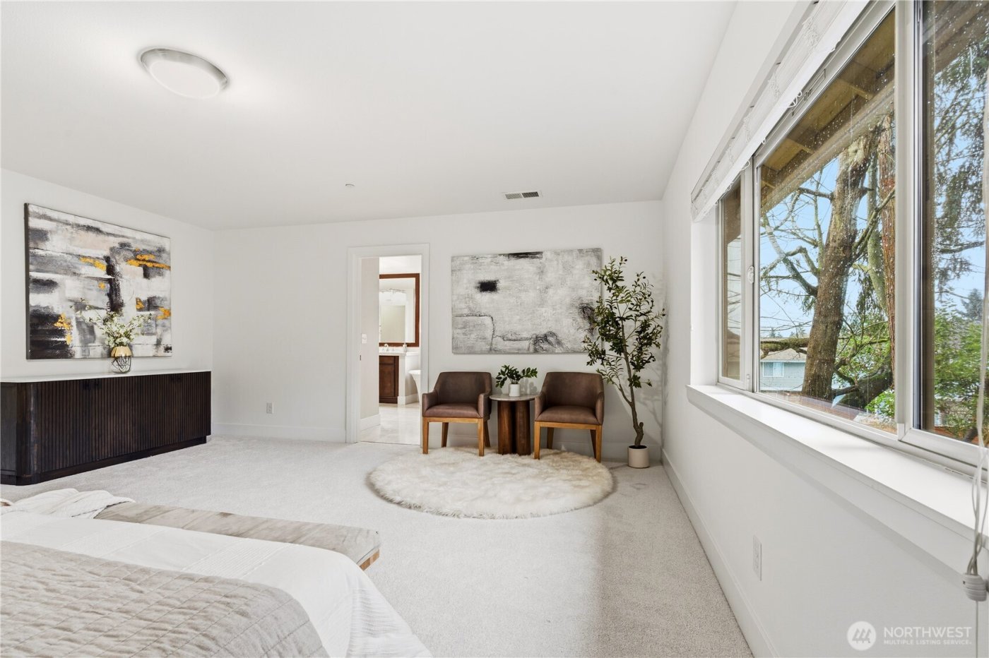 8415 NE 151st Place , Kenmore, WA 98028