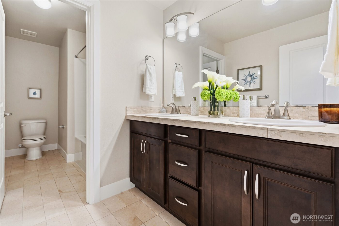 8415 NE 151st Place , Kenmore, WA 98028