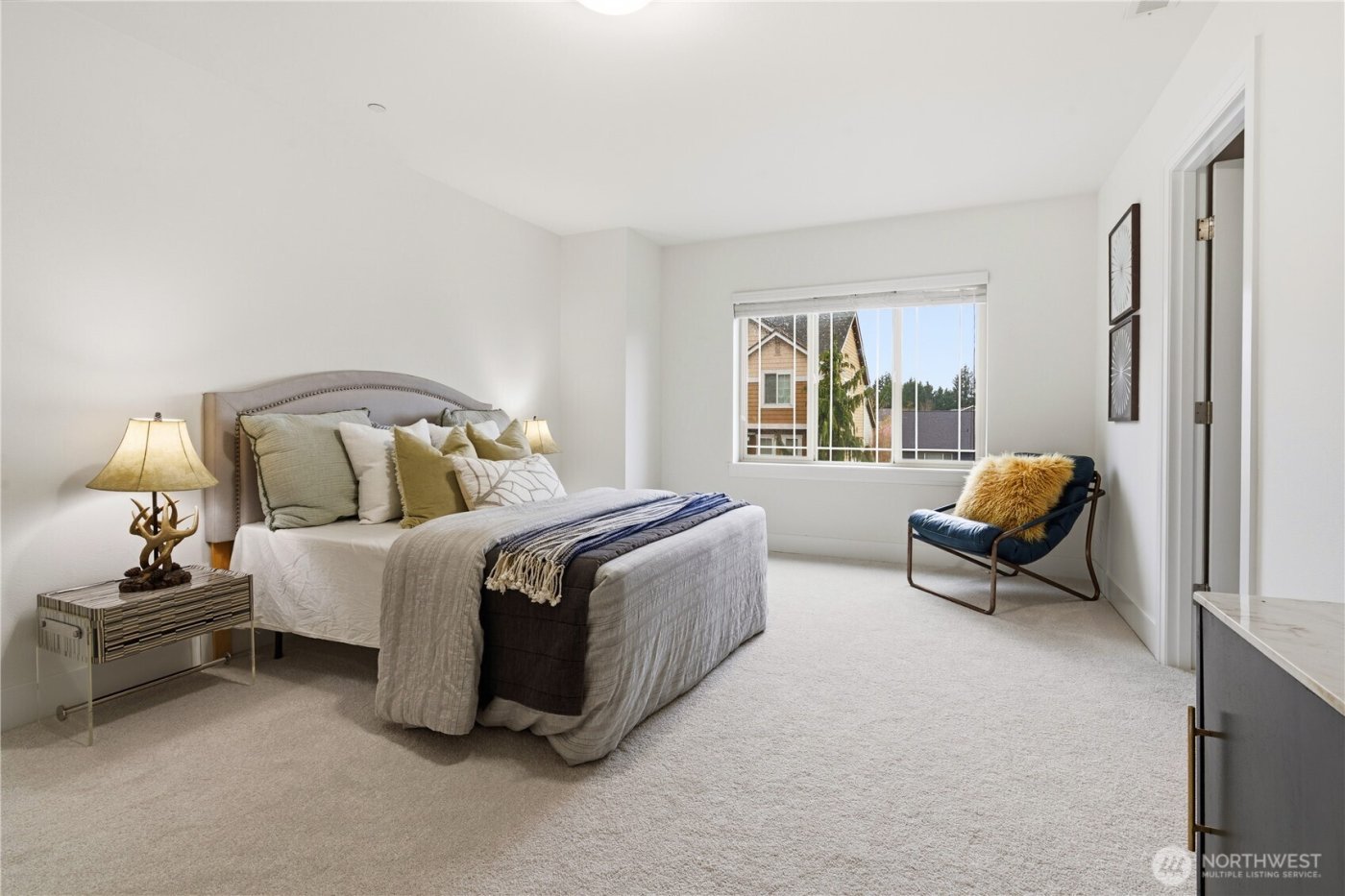 8415 NE 151st Place , Kenmore, WA 98028