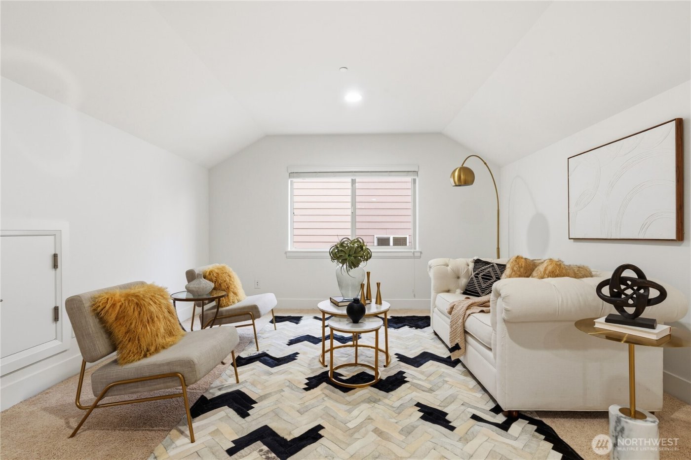 8415 NE 151st Place , Kenmore, WA 98028