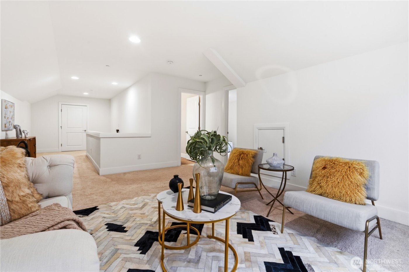 8415 NE 151st Place , Kenmore, WA 98028