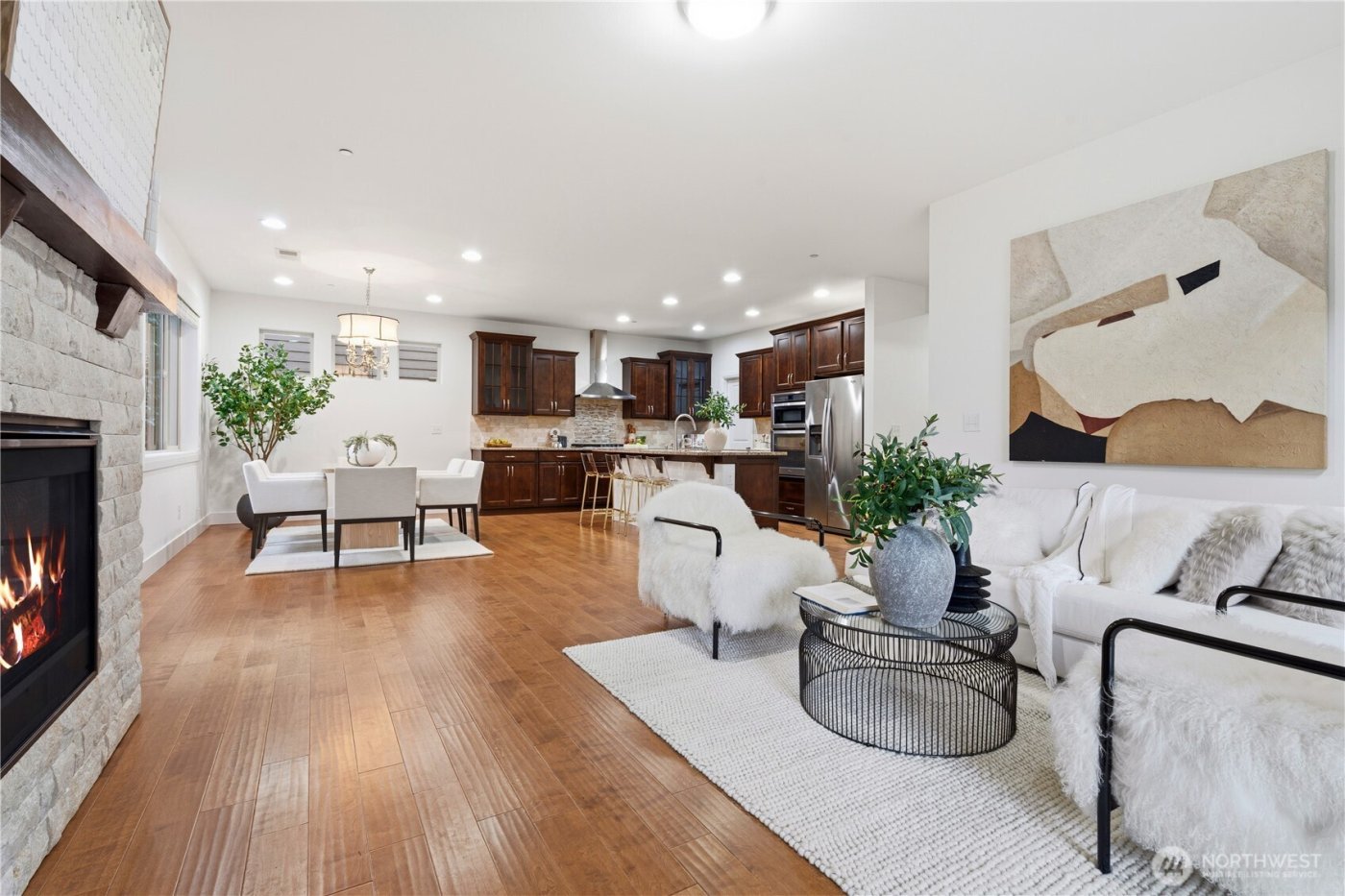 8415 NE 151st Place , Kenmore, WA 98028