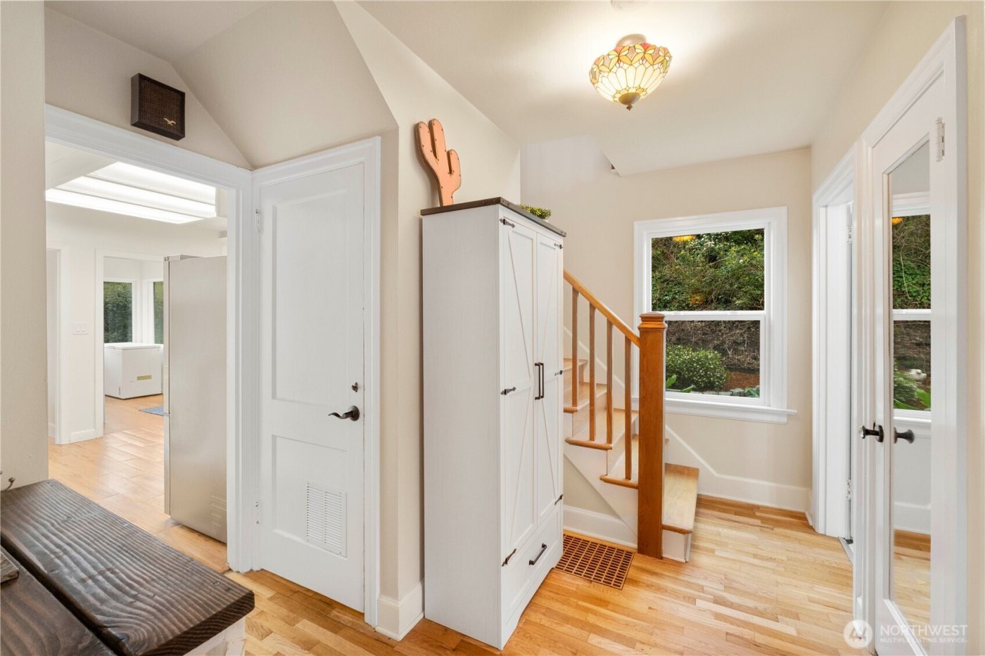 8366 6th Avenue , Tacoma, WA 98465-1047