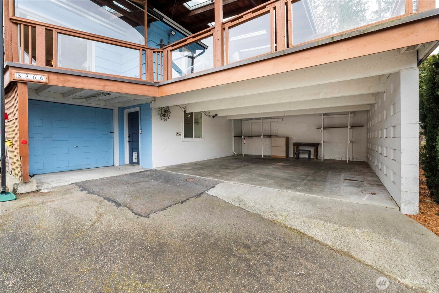 8366 6th Avenue , Tacoma, WA 98465-1047