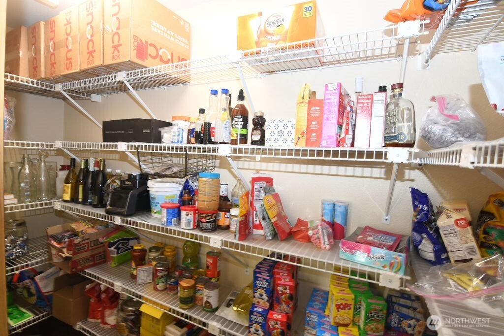 721 NW 58 Street , Vancouver, WA 98663