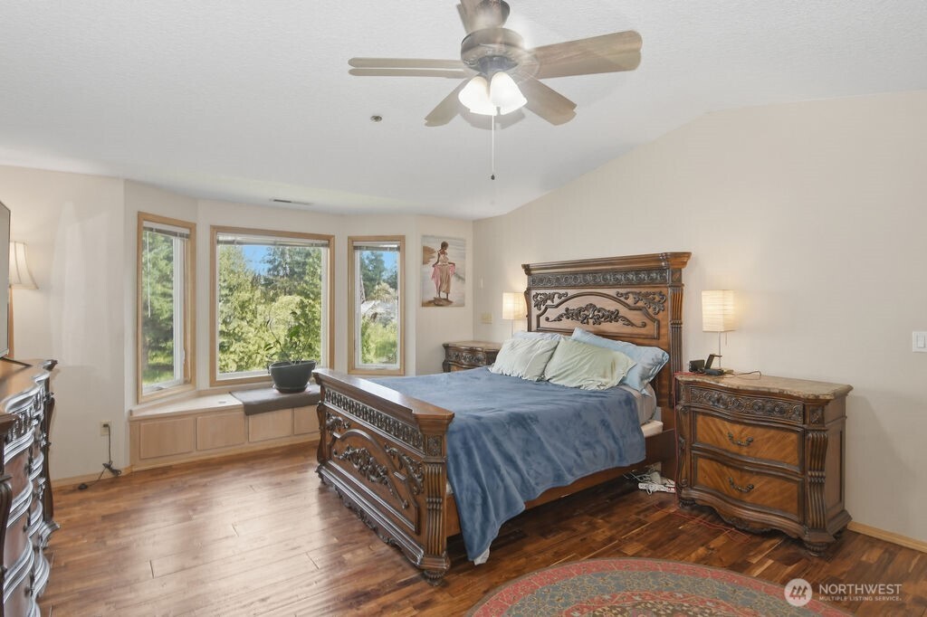 721 NW 58 Street , Vancouver, WA 98663