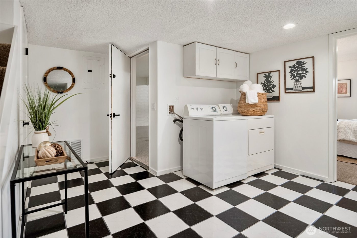 10713 Glen Acres Drive S #10713, Seattle, WA 98168