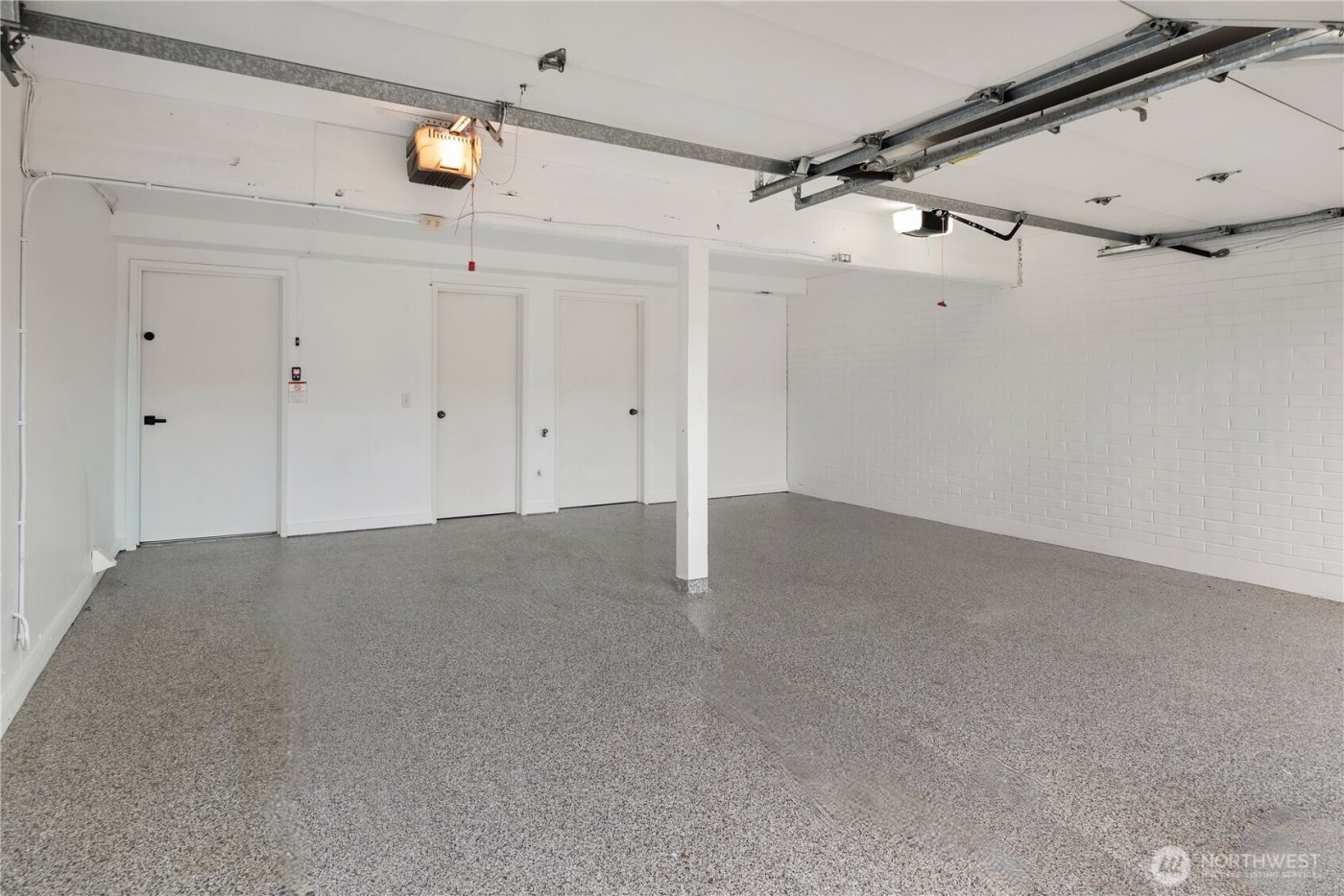 10713 Glen Acres Drive S #10713, Seattle, WA 98168