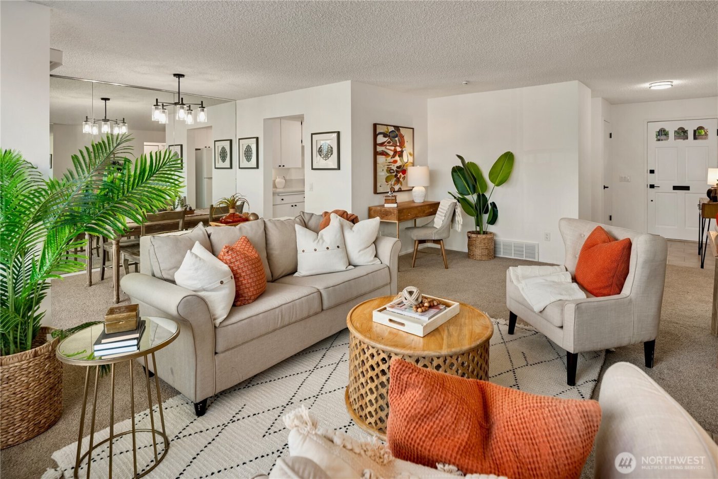 10713 Glen Acres Drive S #10713, Seattle, WA 98168