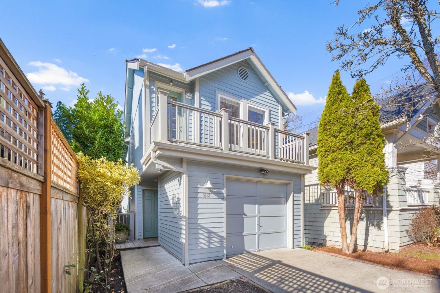 5121 27th Avenue NE, Seattle, WA 98105