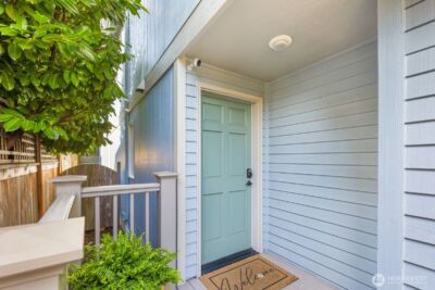 5121 27th Avenue NE, Seattle, WA 98105 - Photo 3