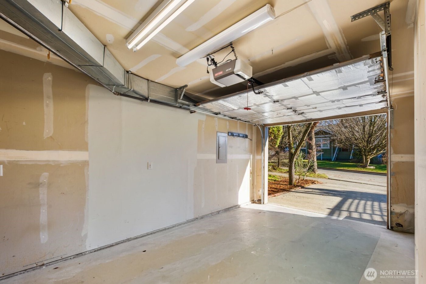 5121 27th Avenue NE, Seattle, WA 98105