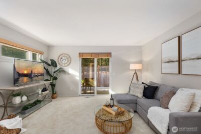 5121 27th Avenue NE, Seattle, WA 98105 - Photo 8