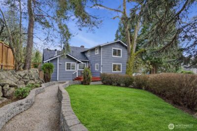 6015 116th Ave SE, Bellevue, WA 98006