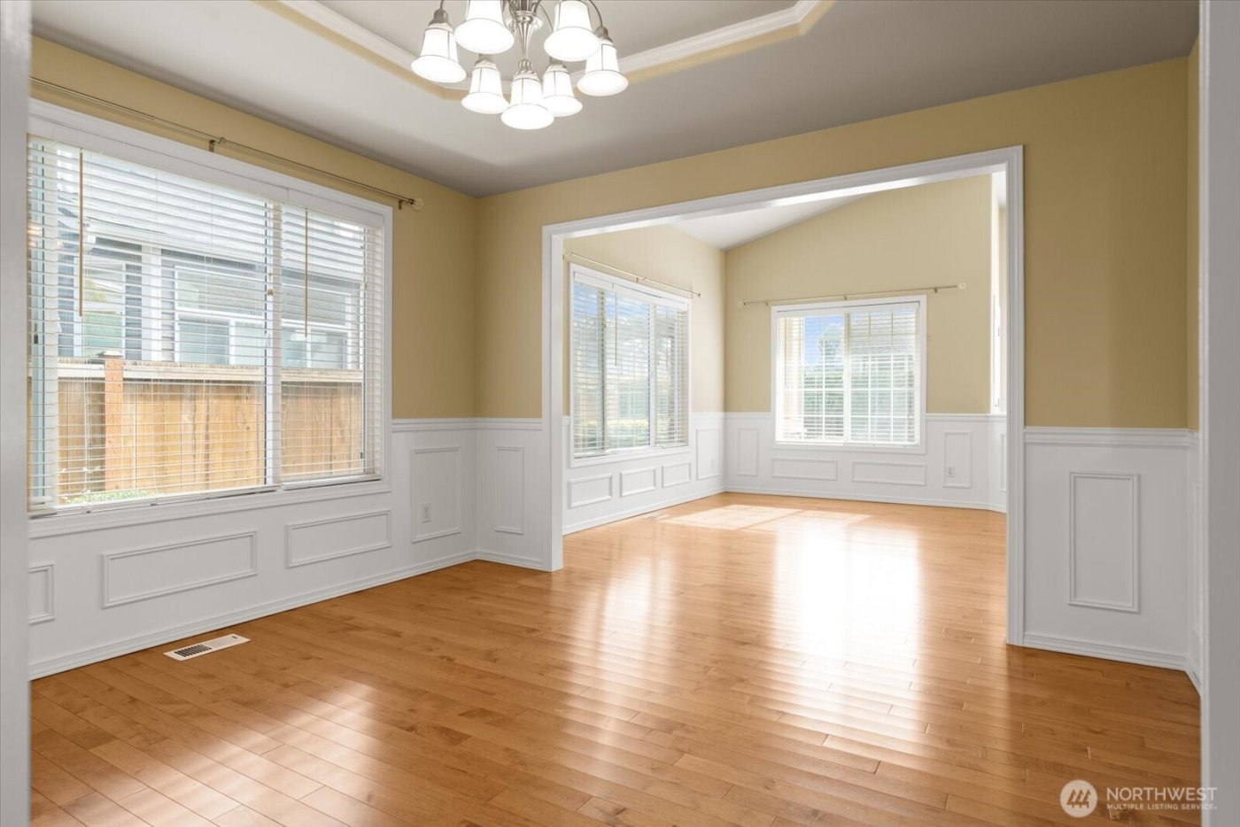 17608 13th Avenue W, Lynnwood, WA 98037-8242