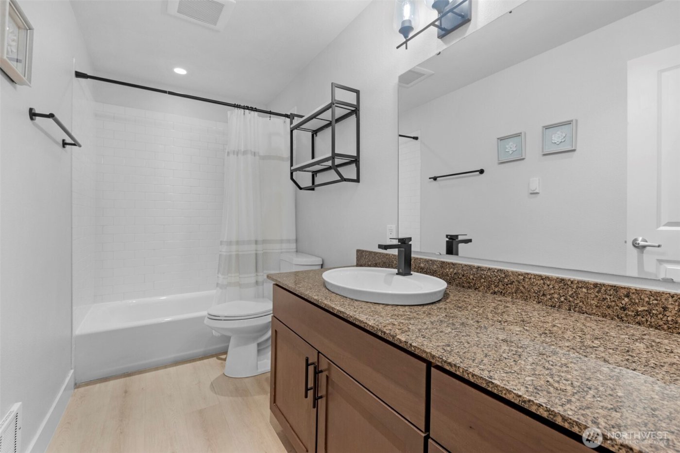 2830 NW 56th Street #306, Seattle, WA 98107