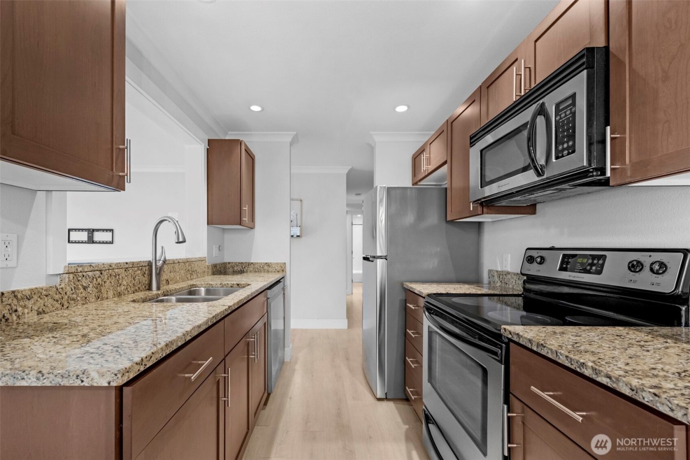 2830 NW 56th Street #306, Seattle, WA 98107