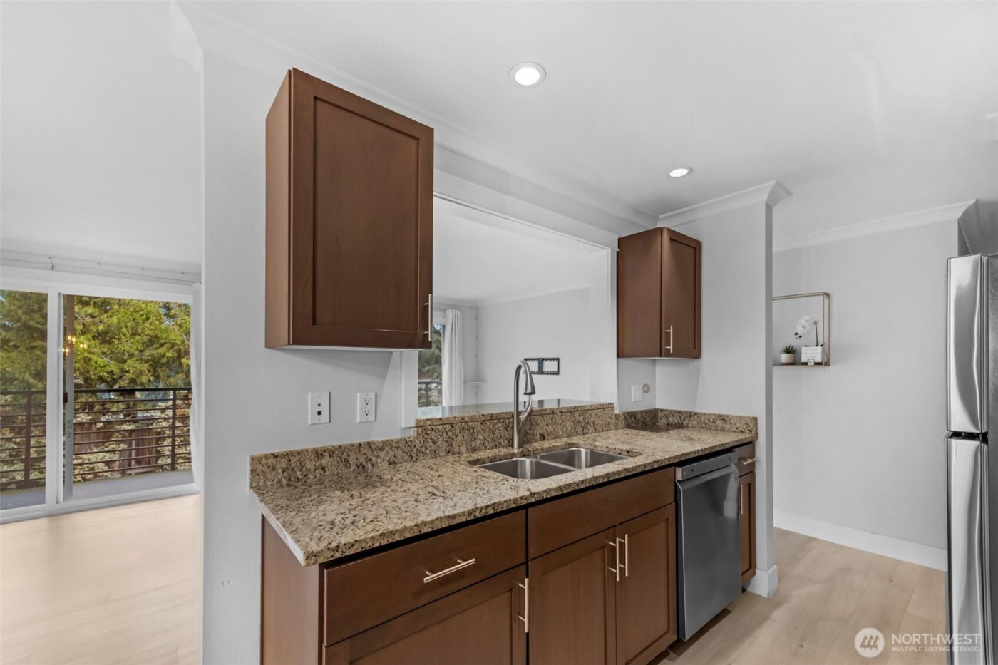 2830 NW 56th Street #306, Seattle, WA 98107