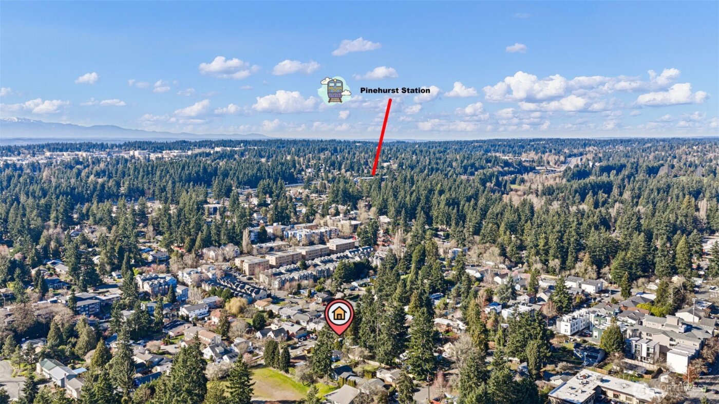 12046 12th Avenue NE, Seattle, WA 98125