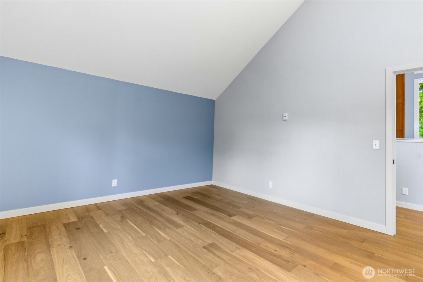 11785 Penny Place NE, Bainbridge Island, WA 98110