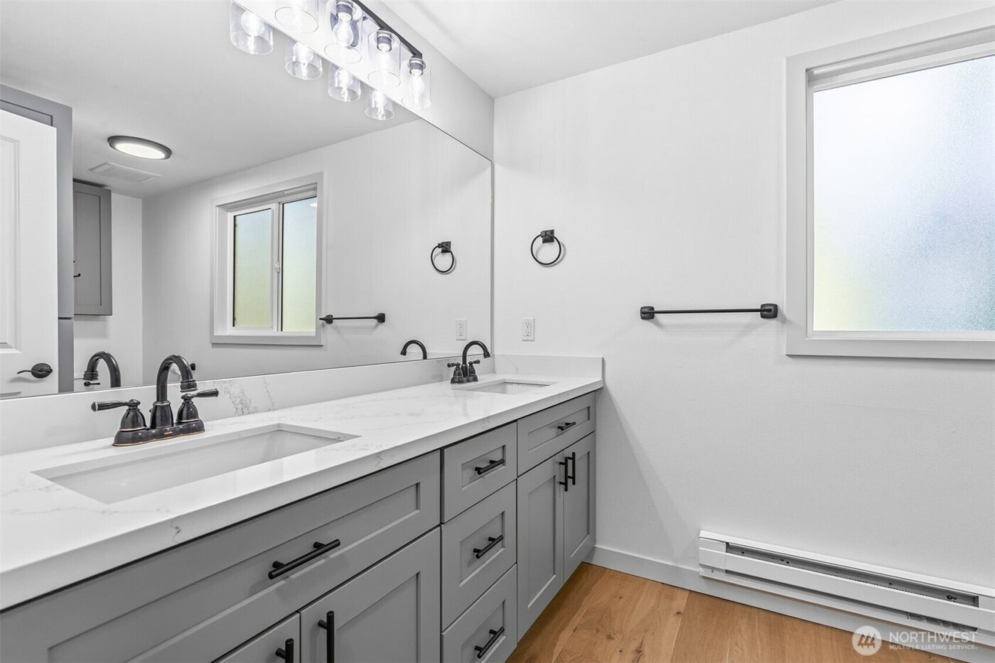 11785 Penny Place NE, Bainbridge Island, WA 98110