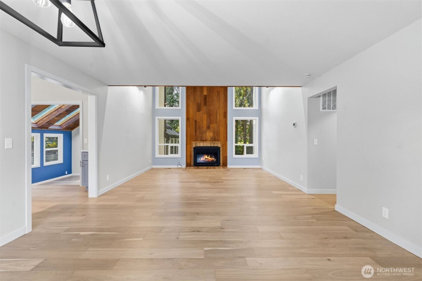 11785 Penny Place NE, Bainbridge Island, WA 98110