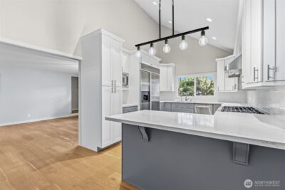 11785 Penny Place NE, Bainbridge Island, WA 98110 - Photo 8