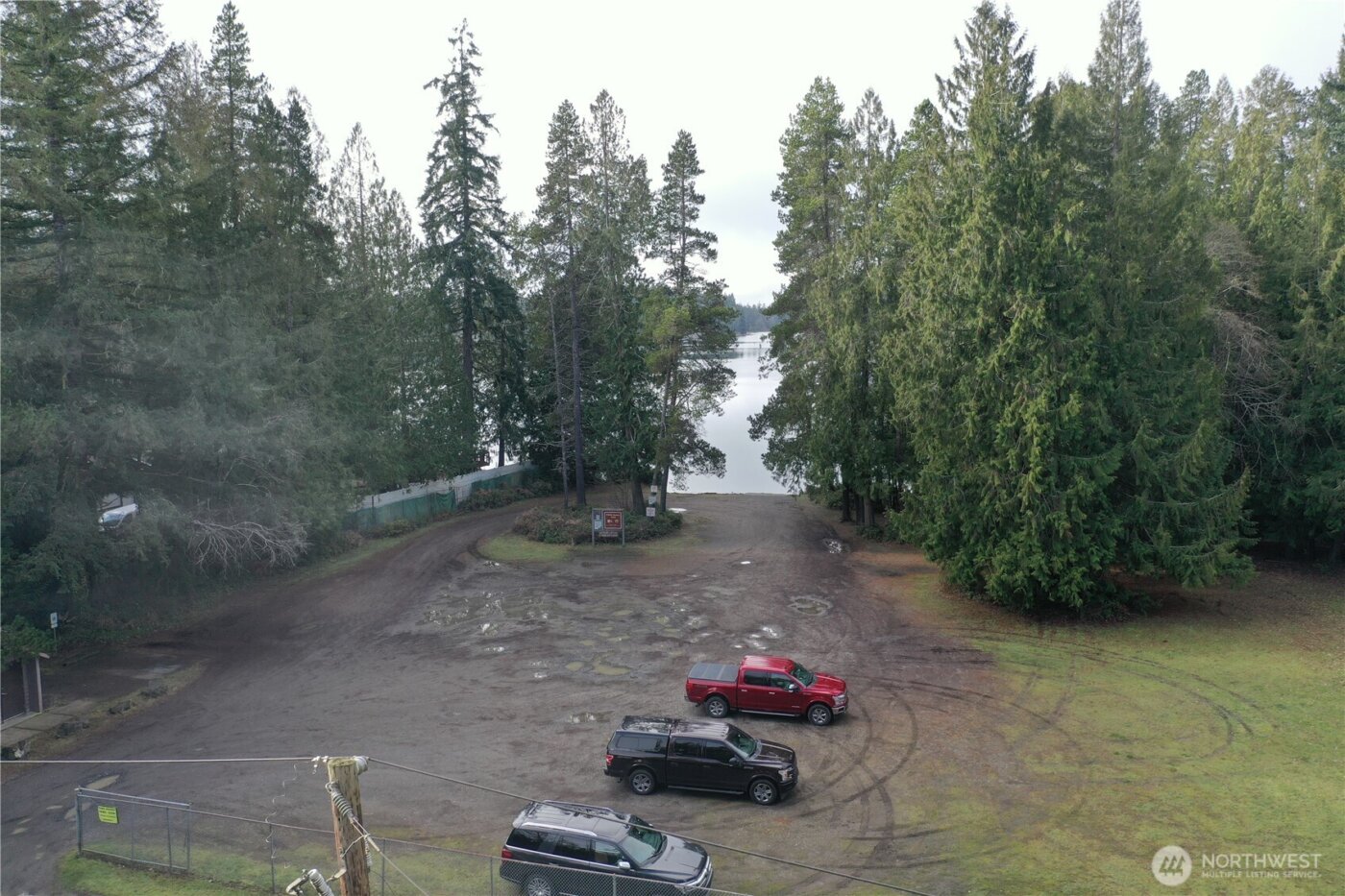 721 E Phillips Lake Loop Road , Shelton, WA 98584